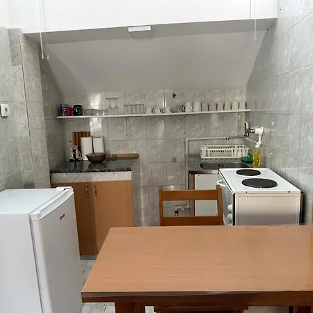 Nikola Vb Apartment *